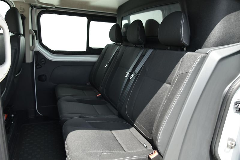 Renault Trafic 2.0 dCi 125kW L2 AUTOMAT 5MÍST - fotka 9 z 23