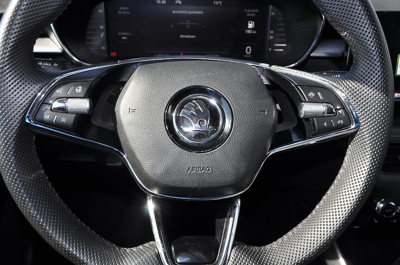 Škoda Fabia IV 1.0TSi 81kW - fotka 10 z 23