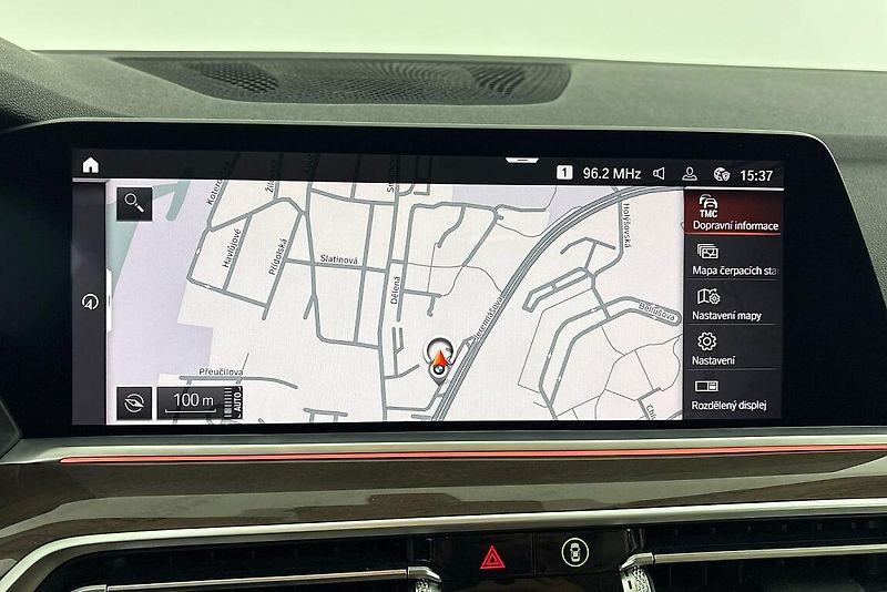 BMW X5 xDrive30d - fotka 19 z 27