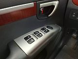 Hyundai Santa Fe (2010) 2.2 CRDi, 4X4, Automat - náhled 16