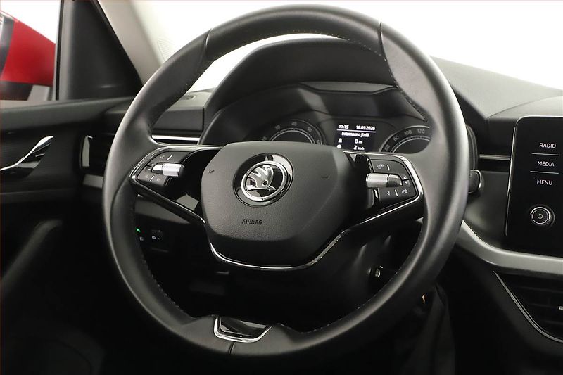 Škoda Kamiq (2022) 1.0 TSI, Serv.kniha, Tempomat - fotka 16 z 17