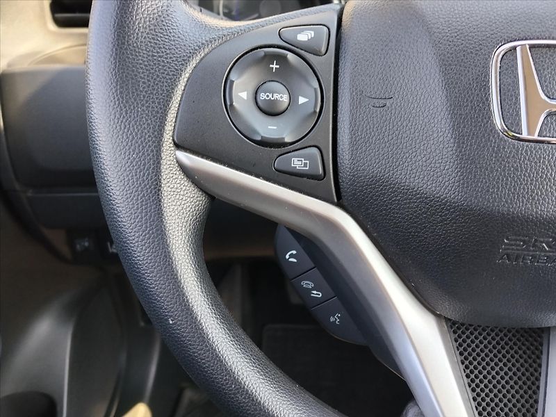 Honda Jazz 1,3   1.3i-VTEC 75kw - fotka 7 z 26