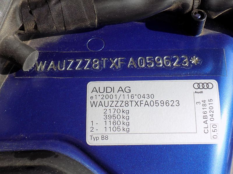 Audi A5 3,0 TDI 150KW NEZÁVISLÉ TOPENÍ - fotka 35 z 38