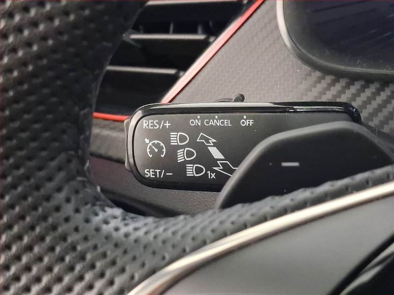 Škoda Kamiq (2025) Monte Carlo 1.0 TSI - fotka 21 z 22