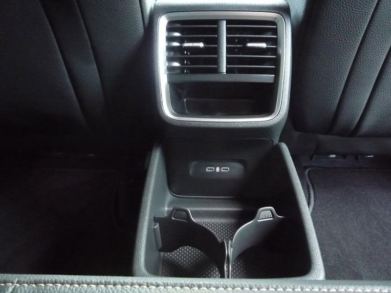 Škoda Octavia (2024) 1,5TSi 110kW Top Selection - fotka 21 z 24