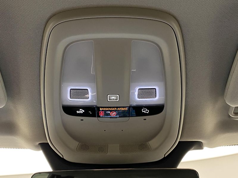 Volvo XC90 T8 AWD RECHARGE BRIGHT PLUS 7m - fotka 32 z 67