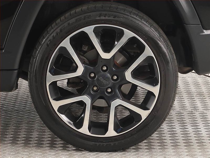 Jeep Compass (2018) 1.4 MultiAir, 4X4, Automat - fotka 15 z 20