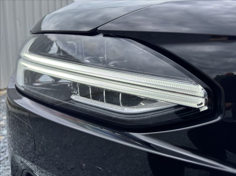Volvo S90 2,0 D5 AWD INSCRIPTION DPH ČR - fotka 8 z 50