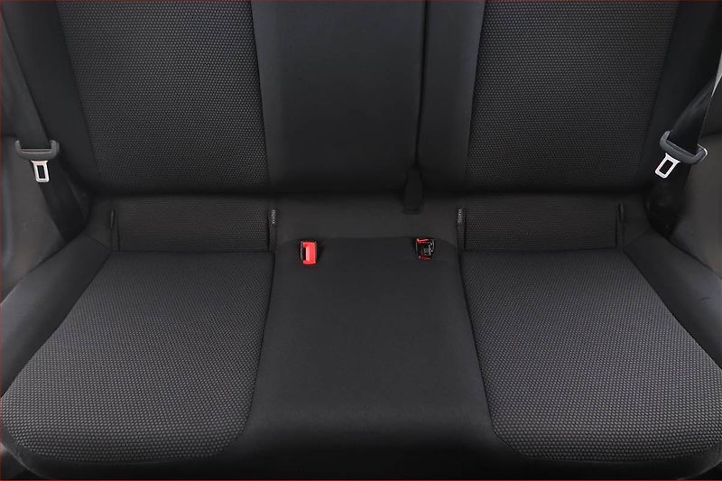 Škoda Citigo (2013) Elegance 1.0 MPI, Automat - fotka 10 z 15