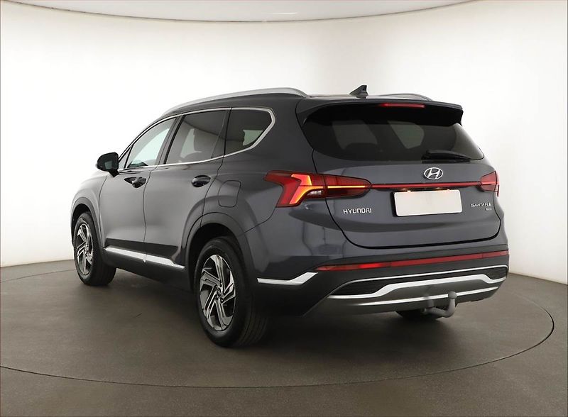 Hyundai Santa Fe (2021) 2.2 CRDi - fotka 4 z 28