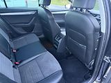 Škoda Octavia (2017) 1.6tdi - náhled 45