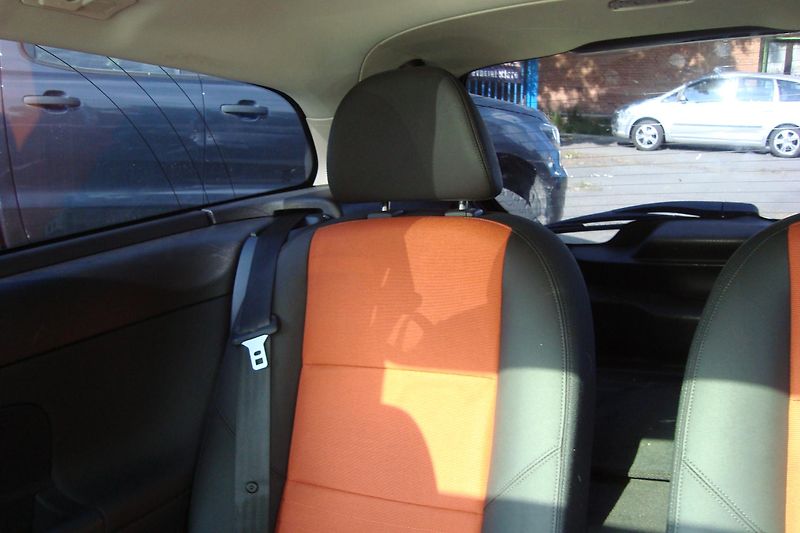 Volvo C30 (2010) 1.6d - fotka 52 z 63