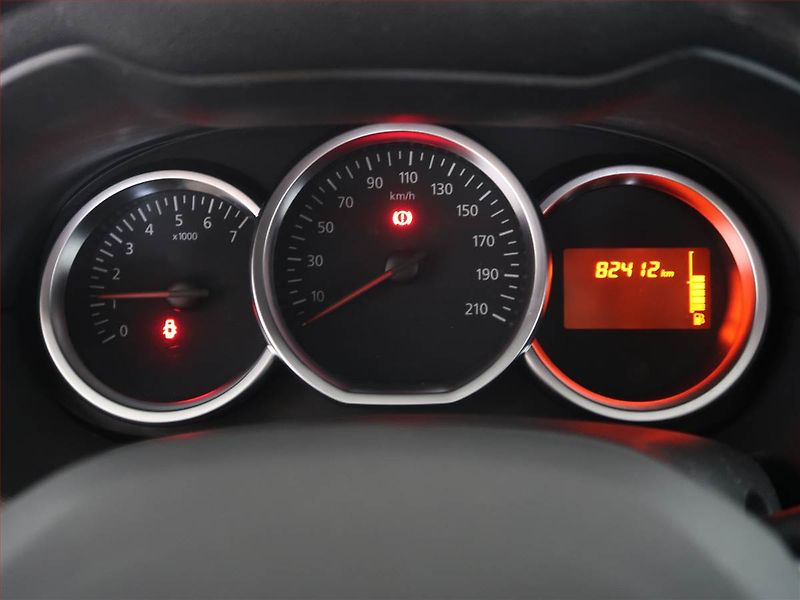 Dacia Duster (2017) 1.6 SCe, ČR,1.maj, Serv.kniha - fotka 11 z 14