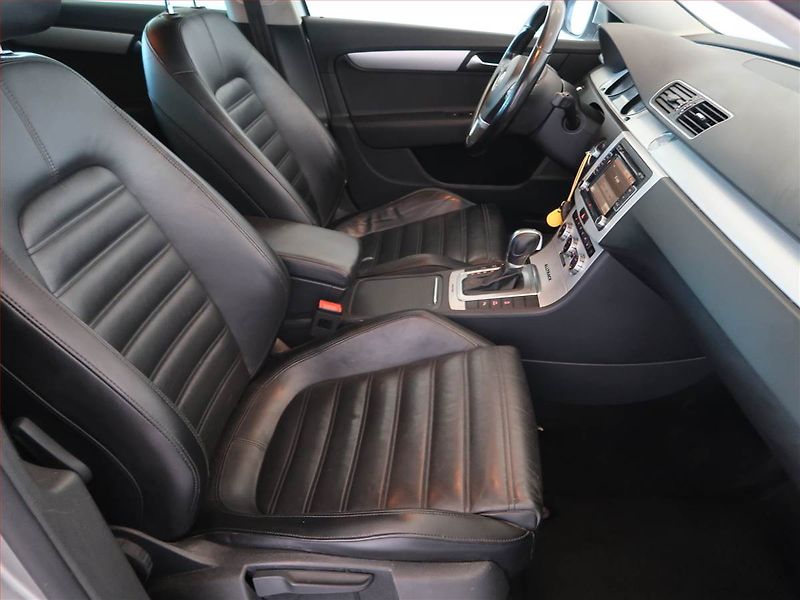 Volkswagen Passat (2015) Alltrack 2.0 TDI, 4X4 - fotka 9 z 14