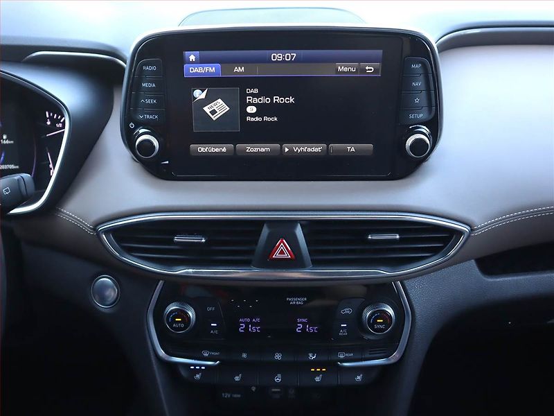 Hyundai Santa Fe (2021) 2.2 CRDi - fotka 12 z 26