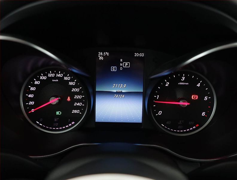 Mercedes-Benz Třídy C (2018) Avantgarde C 220 d 4MATIC - fotka 9 z 20
