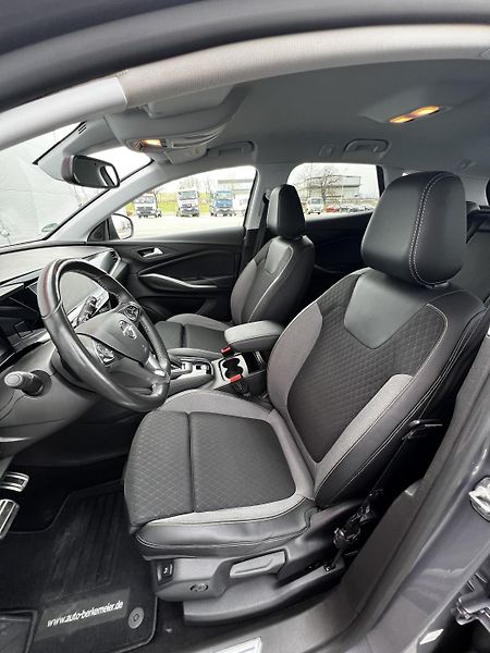 Opel Grandland 1.5CDTi EAT8 96kW GS-Line DPH - fotka 6 z 24