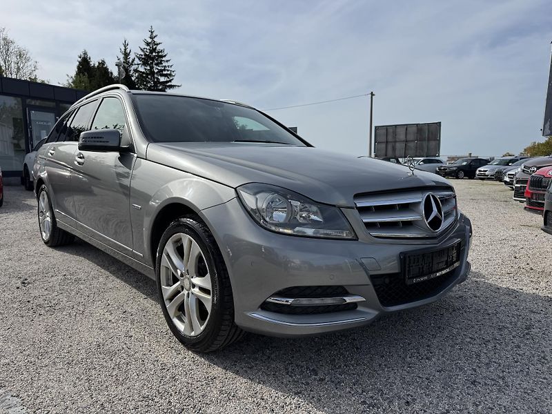 Mercedes-Benz Třídy C (2011) 1.8i C180 115Kw Automat - fotka 10 z 22