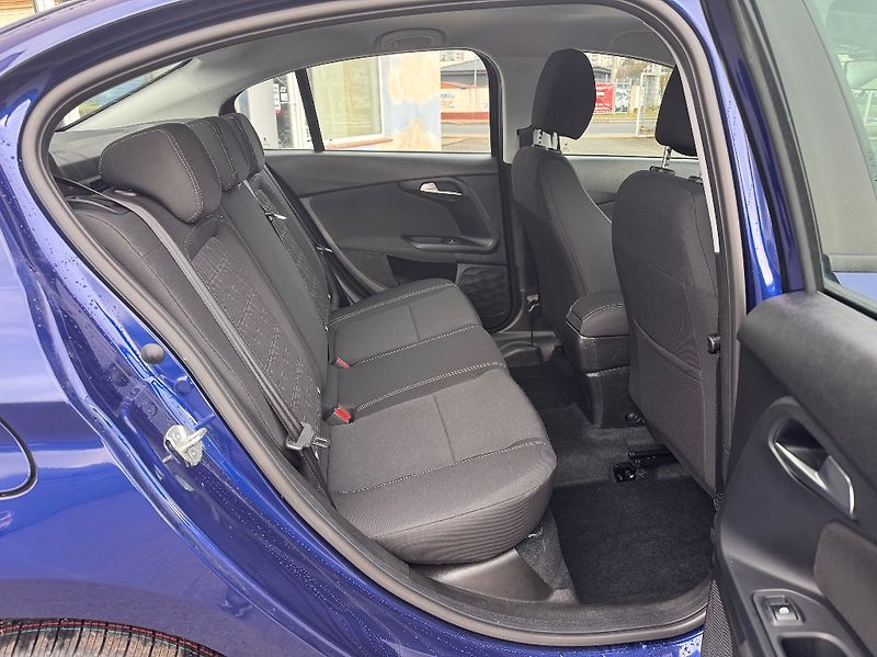 Fiat Tipo (2026) Sedan 1.6 Mjet (130k) URBAN - fotka 20 z 21