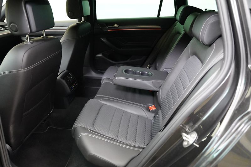 Volkswagen Passat - fotka 24 z 27