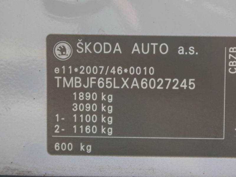 Škoda Yeti (2010) 1.2TSI 77KW – 8x SRS - fotka 36 z 37