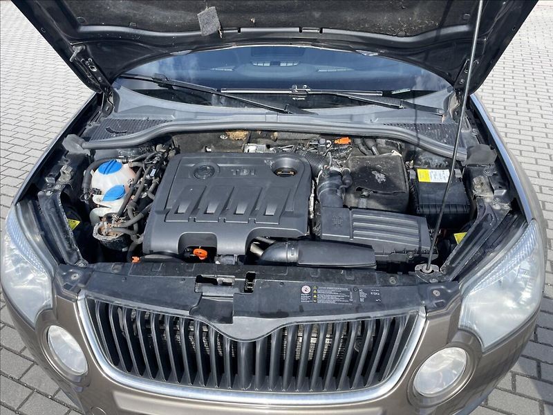 Škoda Yeti 2,0 TDi 81kw Ambiente Tažné, p - fotka 20 z 43