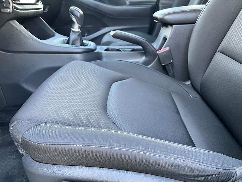 Hyundai i30 Fastback 1.0T-GDi KOUPENO V ČR - fotka 9 z 37