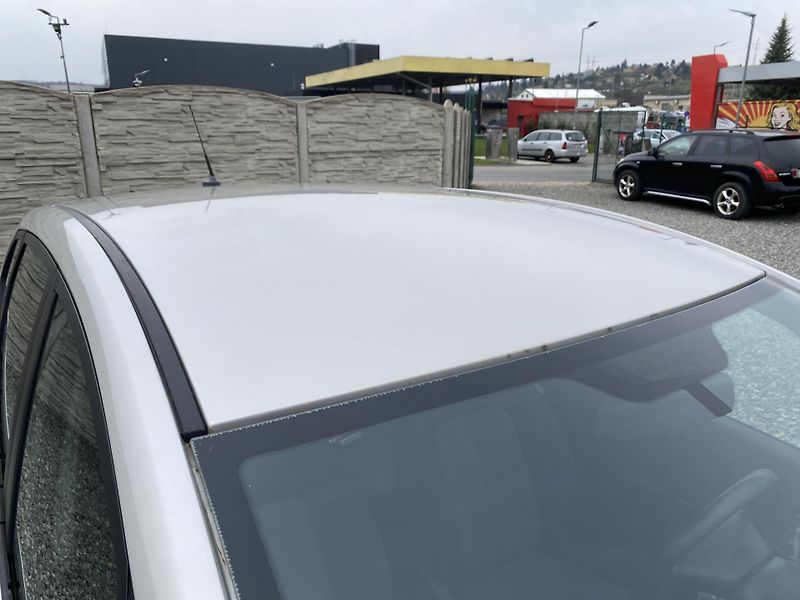 Kia Venga 1.4i 16v 90PS KLIMA SERVIS!!!  - fotka 69 z 144