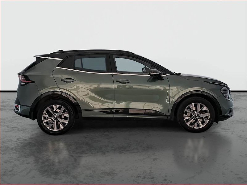 Kia Sportage (2022) 1.6 T-GDI MHEV - fotka 6 z 23