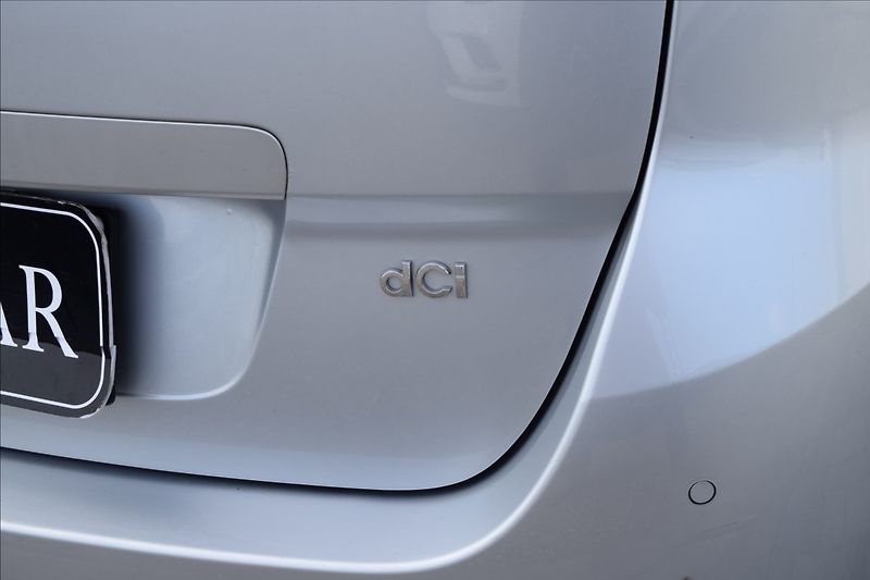 Renault Scénic 1,5 DCi 81KW KLIMA NAVI - fotka 9 z 43