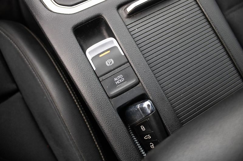 Volkswagen Passat - fotka 21 z 31