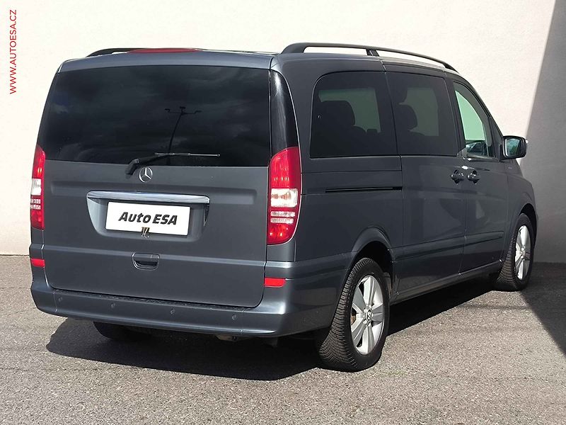 Mercedes-Benz Viano (2012) 3.0CDi L2, Trend, AT - fotka 4 z 22