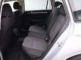 Volkswagen Passat 2,0 TDI 110kW Highline LED - náhled 14