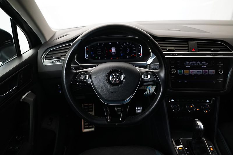 Volkswagen Tiguan - fotka 19 z 30