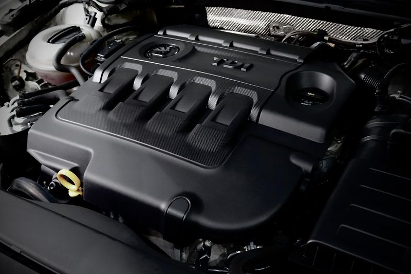 Škoda Superb 3 2.0 TDI 140 kW DSG L&K - fotka 10 z 49