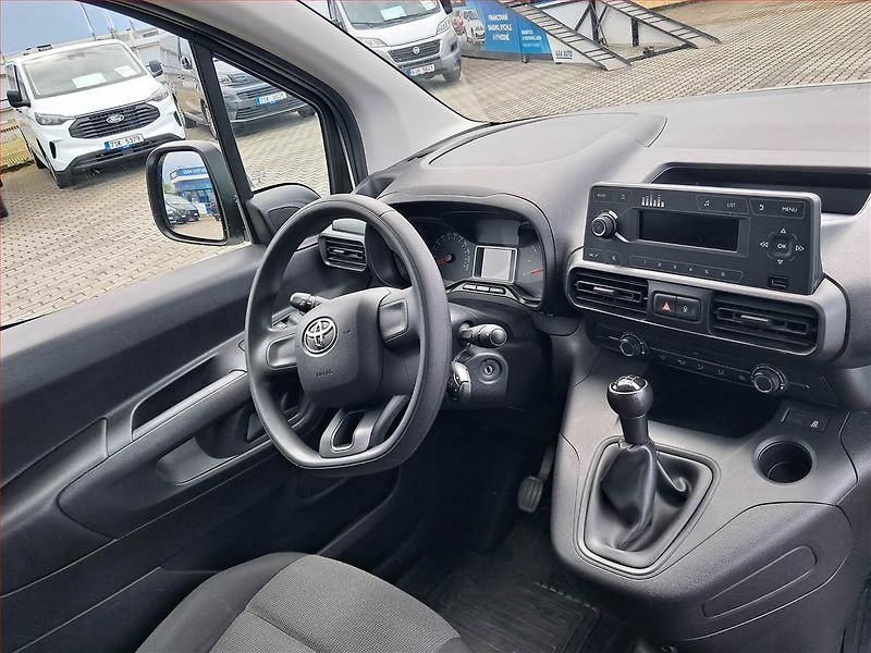 Toyota ProAce City (2021) 1.5 D4-D, ČR, 1Maj, DPH - fotka 7 z 15