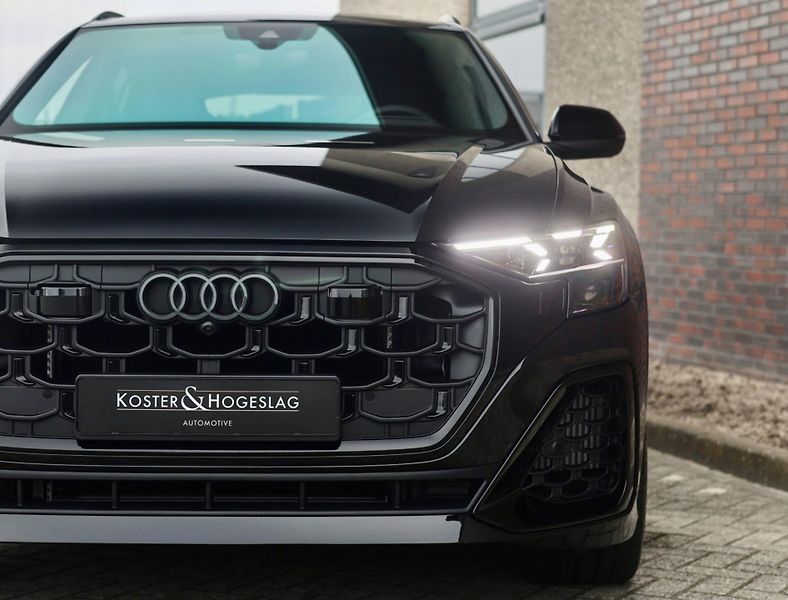 Audi Q8 (2026) 55 TFSIe Quattro - fotka 10 z 47