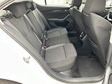 Škoda Octavia 2.0 TDI Ambition Plus - náhled 23
