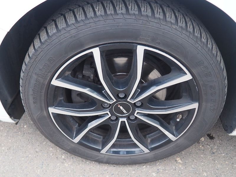 Ford Mondeo (2018) 2.0 TDCi, 110 kW - fotka 8 z 34