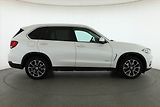 BMW X5 (2018) xDrive25d - náhled 6