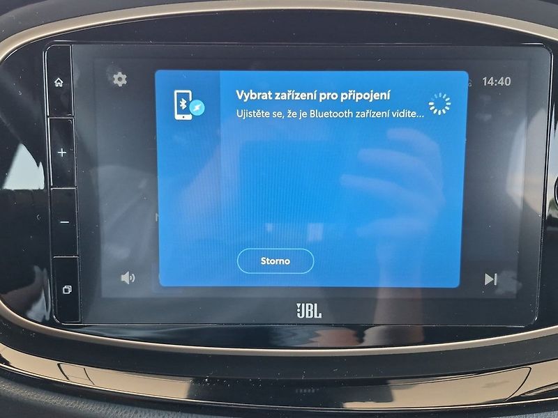Toyota Aygo Executive Smart JBL 1,0 CVT - fotka 18 z 25