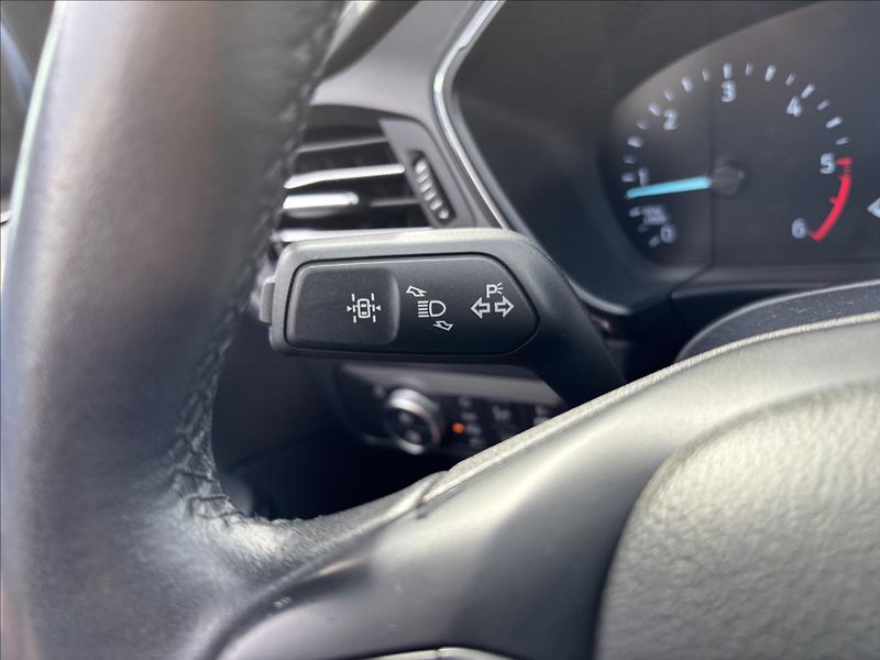 Ford Kuga 1,5 EcoBlue 88kW Titanium X - fotka 33 z 49