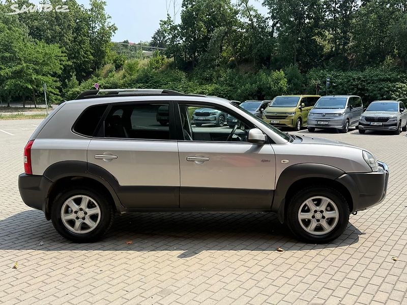 Hyundai Tucson (2005) 2.0CRDi, 4x4, 82kw Původ ČR - fotka 6 z 21