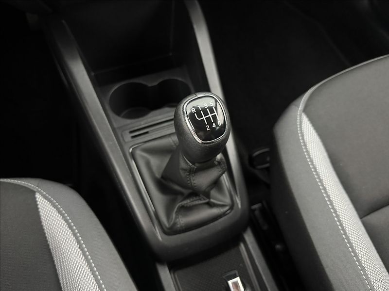 Škoda Fabia 1,2 81kW LED AC NAVI SENZORY - fotka 23 z 35