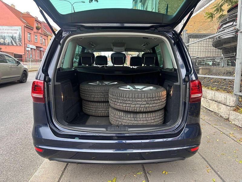 Volkswagen Sharan 2.0TDi/135kW/2017/DSG/Highline - fotka 49 z 54