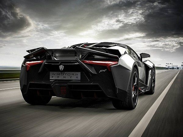W Motors Fenyr SuperSport.