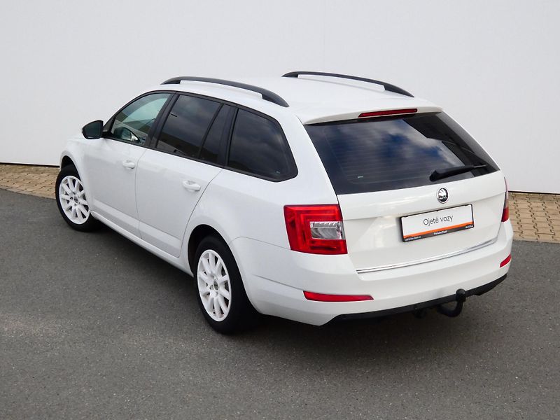Škoda Octavia III Combi ActivePlus 1.6 TDI C - fotka 8 z 30