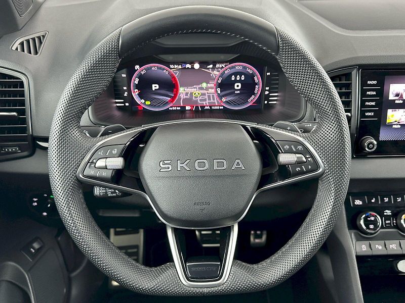 Škoda Karoq (2025) DSG 2.0TDI 110kW 4x4 SportLine - fotka 9 z 35