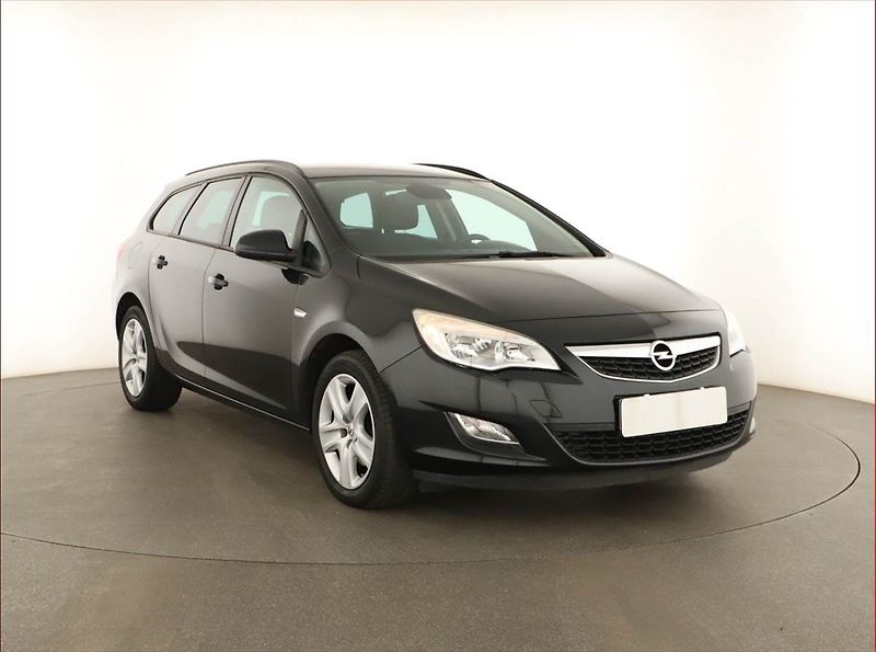 Opel Astra (2011) 2.0 CDTI, Serv.kniha, Navi - fotografie inzerátu