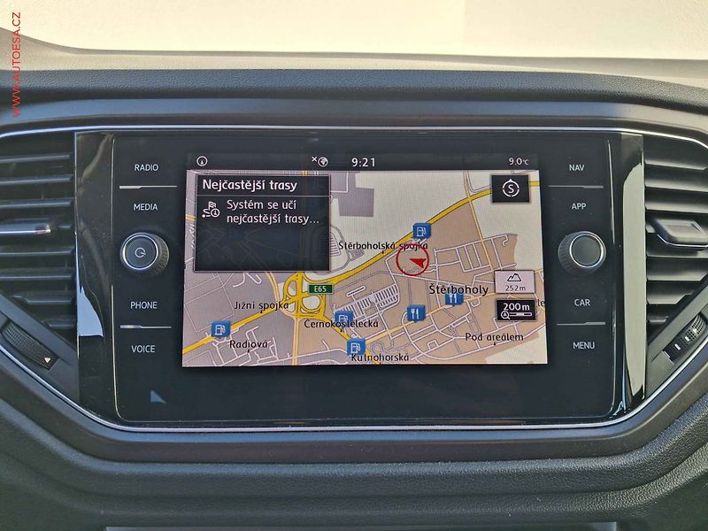 Volkswagen T-Roc (2019) 1.5 TSi, Comfortline, TZ - fotka 15 z 16